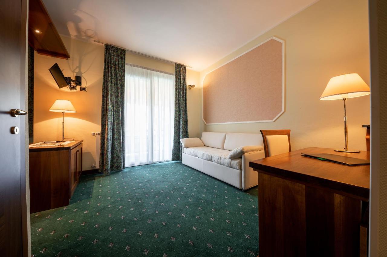 Hotel Elena Saint-Vincent Oda fotoğraf