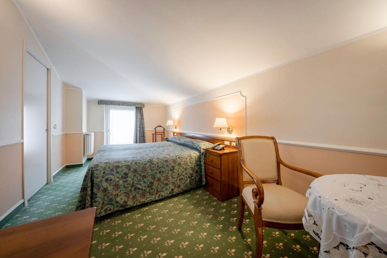 Hotel Elena Saint-Vincent Dış mekan fotoğraf